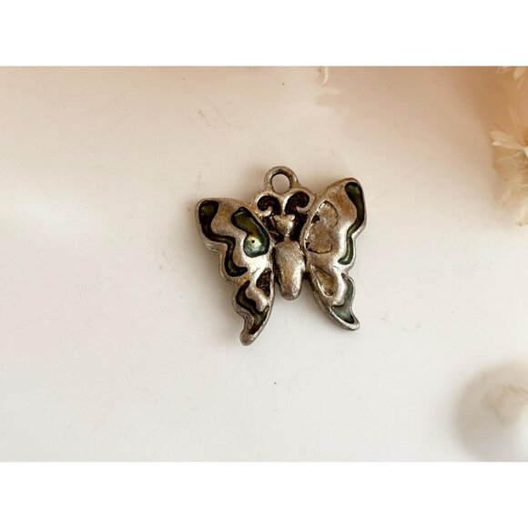 Beautiful Butterfly Shaped 925 Stamped Sterling Silver Vintage Pendant | Charm - Picture 2 of 9